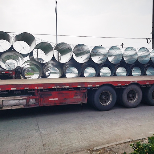 定製（zhì）螺旋（xuán）風管