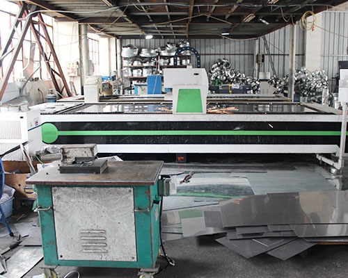 上海不鏽鋼風管（guǎn）設備